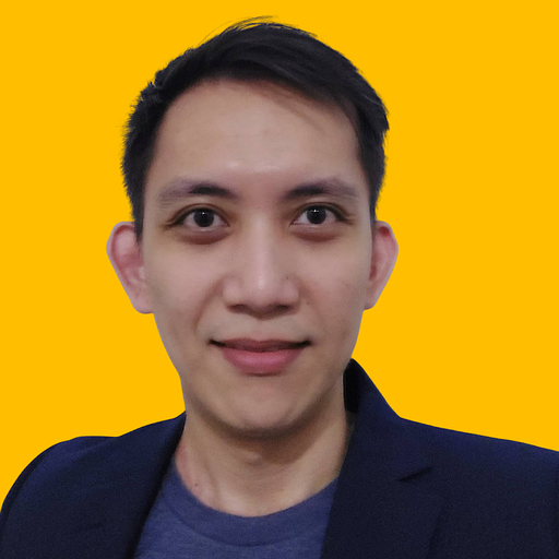 Erick's headshot against a yellow background