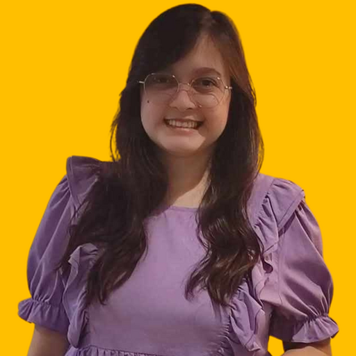 Queen D's headshot against a yellow background